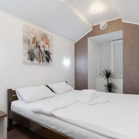 Suites On Chaikovskogo Odesa Exterior photo