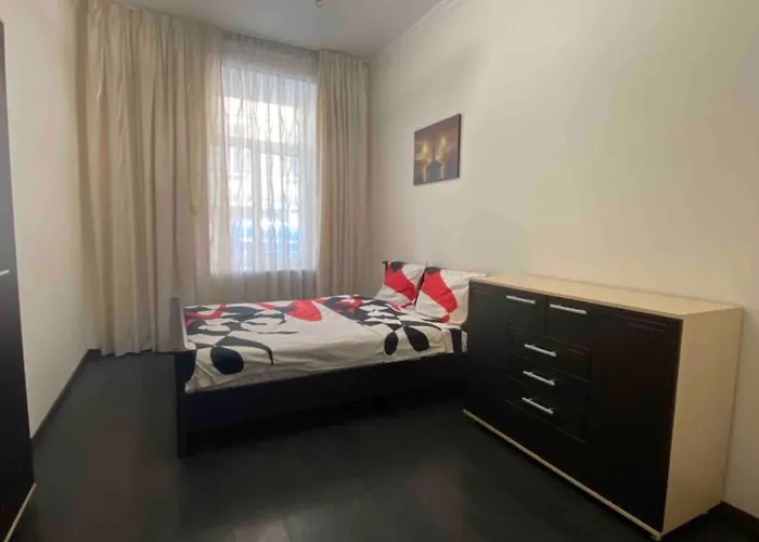 Suites On Chaikovskogo