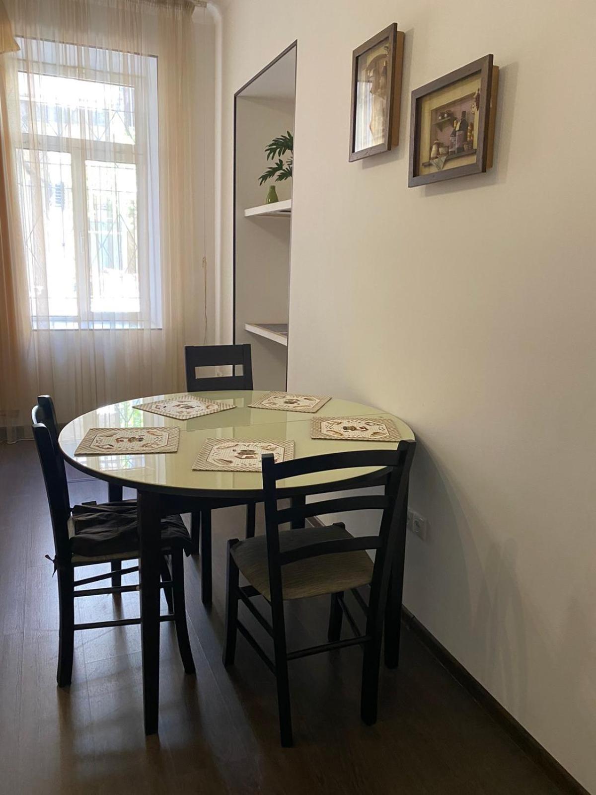 On Chaikovskogo Apartment *