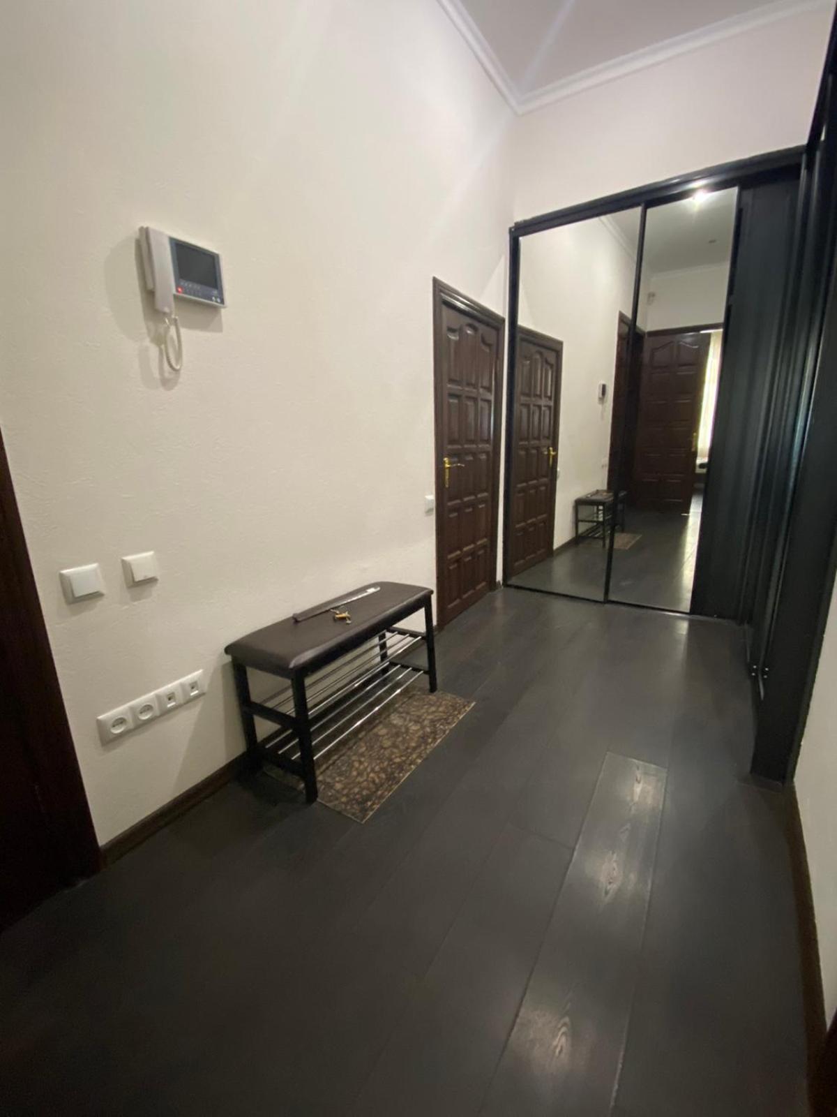 On Chaikovskogo Apartment